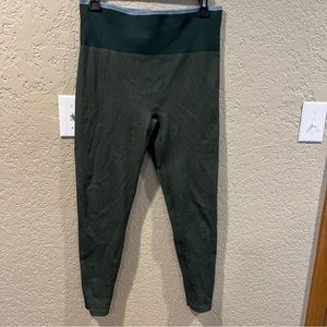 Outdoor Voices SeamlessRib 7/8 Legging Green